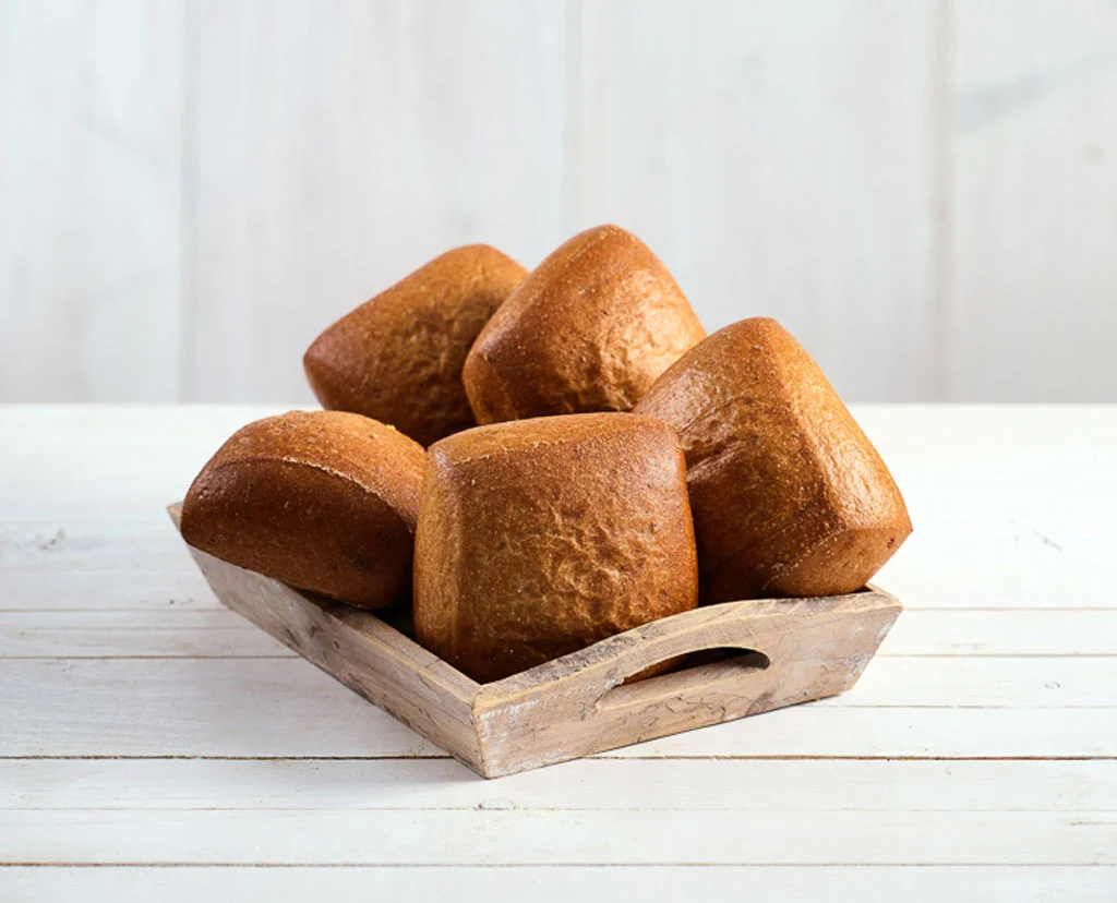 Bauernbrötchen mit Roggenmehl